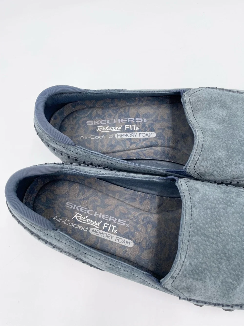 Skechers Women's Relaxed Fit Biker Alumni Slip On Shoes Size 8.5 Wide Blue Suede